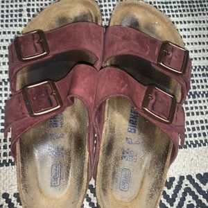 BURGUNDY LEATHER BIRKS